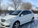 Mercedes-Benz B 180 2011 года за 4 500 000 тг. в Караганда