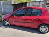 Renault Clio 2007 годаfor2 400 000 тг. в Тараз – фото 2