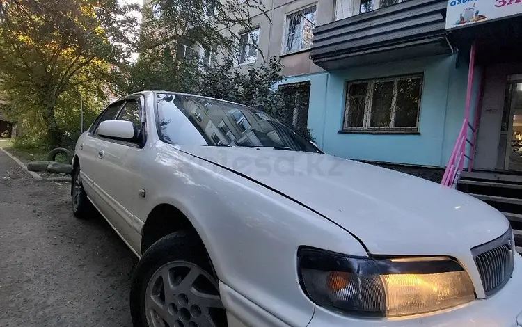 Nissan Maxima 1998 годаүшін2 000 000 тг. в Усть-Каменогорск