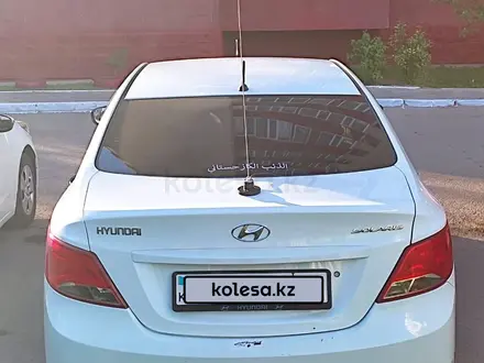 Hyundai Solaris 2015 года за 3 950 000 тг. в Астана – фото 5