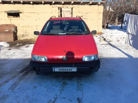 Volkswagen Passat 1991 года за 950 000 тг. в Сарканд