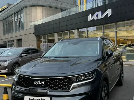 Kia Sorento 2023 года за 18 200 000 тг. в Алматы