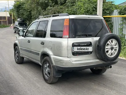 Honda CR-V 1996 года за 1 750 000 тг. в Алматы – фото 4