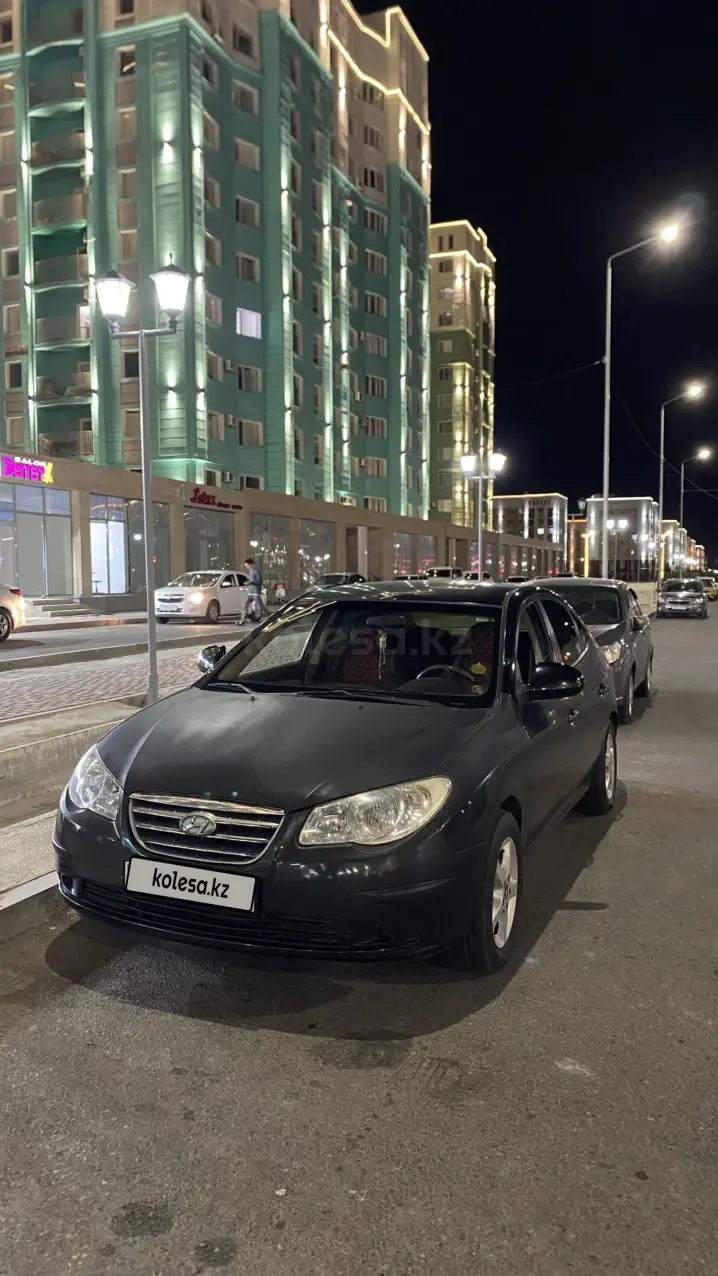 Hyundai Elantra, 2008