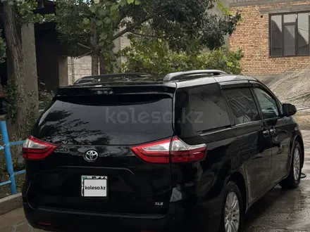 Toyota Sienna 2017 года за 16 000 000 тг. в Тараз – фото 5