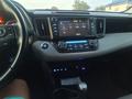 Toyota RAV4 2016 года за 7 900 000 тг. в Актобе