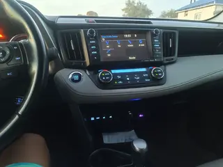Toyota RAV4, 2016