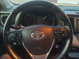 Toyota RAV4 2016 года за 7 900 000 тг. в Актобе – фото 2