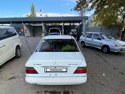 Mercedes-Benz E 280 1994 года за 2 200 000 тг. в Тараз – фото 2