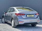 Hyundai Accent 2018 года за 7 290 000 тг. в Актобе – фото 4