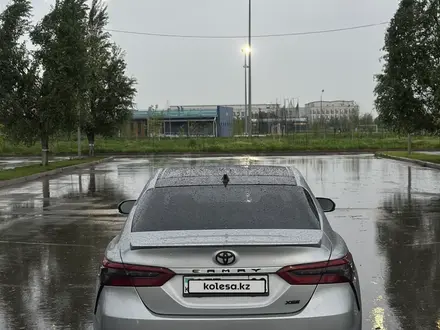 Toyota Camry 2021 года за 15 000 000 тг. в Алматы – фото 14