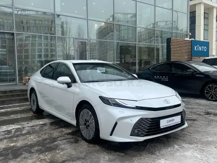 Toyota Camry Luxe 2026 года за 23 190 000 тг. в Астана