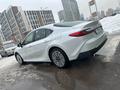 Toyota Camry Luxe 2026 года за 23 190 000 тг. в Астана – фото 5