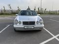 Mercedes-Benz E 320 1999 года за 3 300 000 тг. в Шымкент
