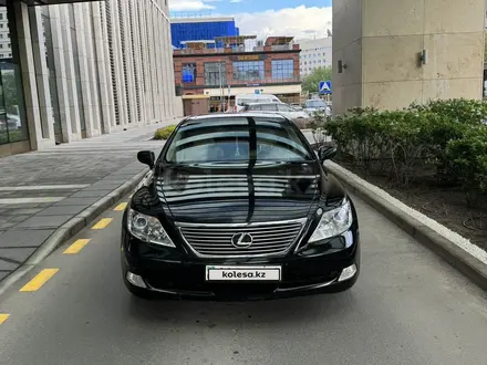 Lexus LS 460 2007 года за 5 000 000 тг. в Астана – фото 3