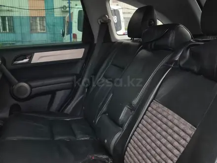 Honda CR-V 2011 года за 6 100 000 тг. в Алматы – фото 25