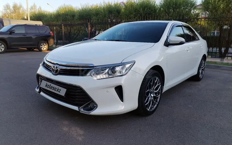 Toyota Camry 2015 годаүшін10 800 000 тг. в Астана