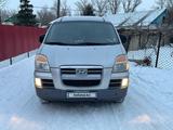 Hyundai Starex 2005 годаfor3 000 000 тг. в Уральск – фото 3