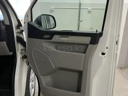 Volkswagen Transporter 2019 года за 13 700 000 тг. в Астана – фото 21