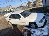 Mercedes-Benz C 220 1993 годаүшін500 000 тг. в Алматы – фото 2