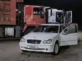 Mercedes-Benz C 180 2005 года за 2 800 000 тг. в Алматы – фото 2
