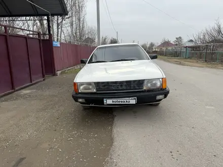 Audi 100 1988 года за 800 000 тг. в Жетысай – фото 2