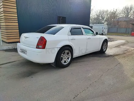 Chrysler 300C 2006 года за 4 400 000 тг. в Алматы – фото 4