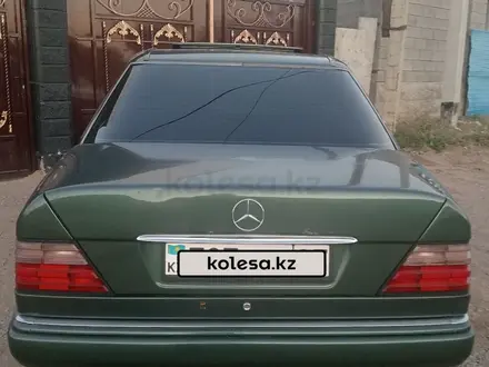 Mercedes-Benz E 280 1995 года за 2 700 000 тг. в Алматы – фото 4