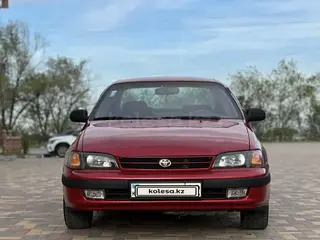 Toyota Carina E
