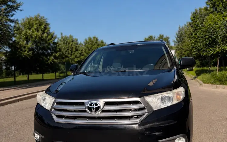 Toyota Highlander 2012 года за 11 000 000 тг. в Алматы