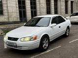 Toyota Camry 2001 года за 3 190 000 тг. в Алматы – фото 5
