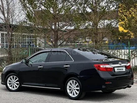 Toyota Camry 2013 года за 9 500 000 тг. в Караганда – фото 11