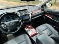 Toyota Camry 2013 года за 9 500 000 тг. в Караганда – фото 19