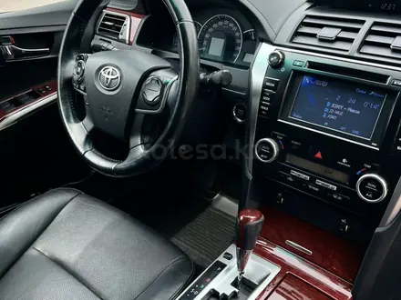 Toyota Camry 2013 года за 9 500 000 тг. в Караганда – фото 22