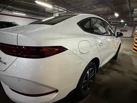 BYD Qin Plus 2025 года за 7 850 000 тг. в Астана – фото 4