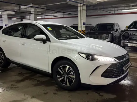 BYD Qin Plus 2025 года за 7 850 000 тг. в Астана – фото 7