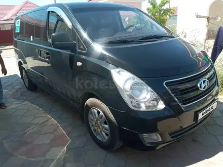 Hyundai Starex 2017 года за 13 500 000 тг. в Атырау