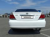 Toyota Camry 2004 года за 5 500 000 тг. в Тараз – фото 4