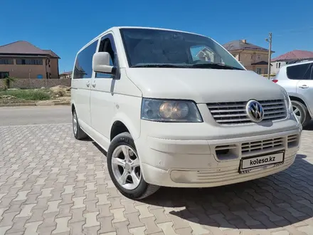 Volkswagen Multivan 2004 года за 6 500 000 тг. в Актау – фото 4