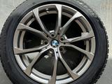 Резину с дисками размер 225/50/17 за 580 000 тг. в Алматы