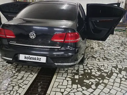 Volkswagen Passat 2012 года за 5 000 000 тг. в Костанай – фото 8