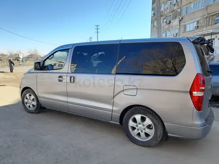 Hyundai Starex 2019 года за 13 000 000 тг. в Атырау – фото 3