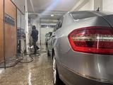 Mercedes-Benz E 300 2010 годаfor9 400 000 тг. в Караганда – фото 5