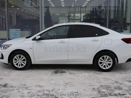 Chevrolet Onix 2023 года за 5 790 000 тг. в Астана – фото 2