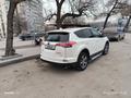 Toyota RAV4 2016 годаүшін10 600 000 тг. в Алматы – фото 5