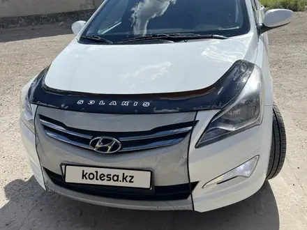 Hyundai Solaris 2015 года за 5 650 000 тг. в Атырау