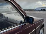 Mercedes-Benz E 200 1980 года за 5 000 000 тг. в Караганда – фото 5