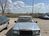 Mercedes-Benz E 260 1988 года за 750 000 тг. в Караганда