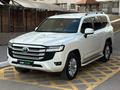 Toyota Land Cruiser 2021 года за 45 370 000 тг. в Астана