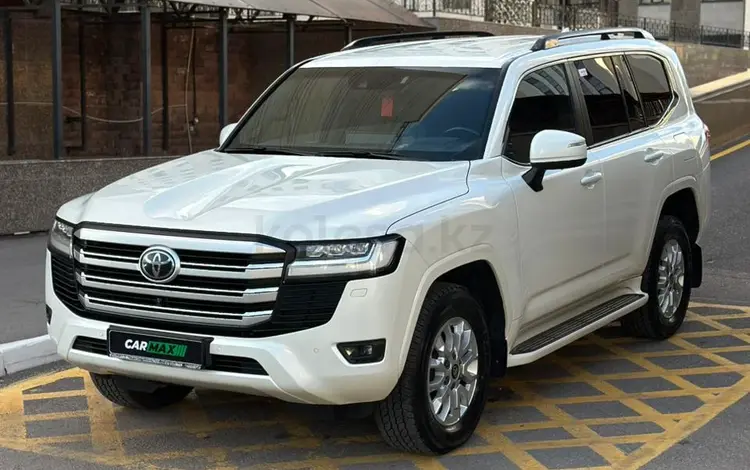 Toyota Land Cruiser 2021 года за 45 370 000 тг. в Астана